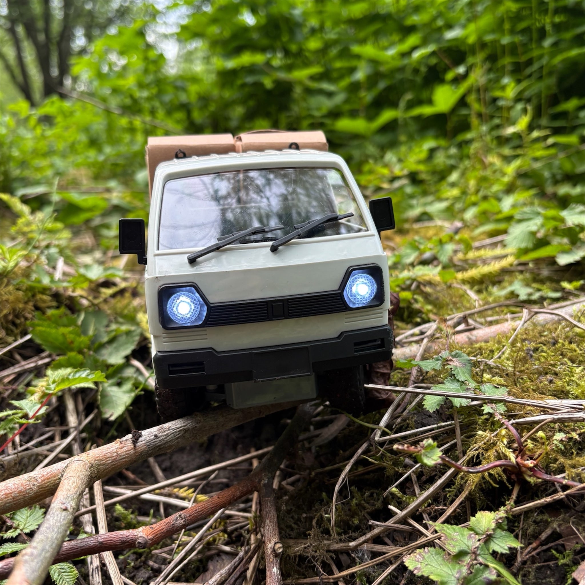 RC Kei truck white